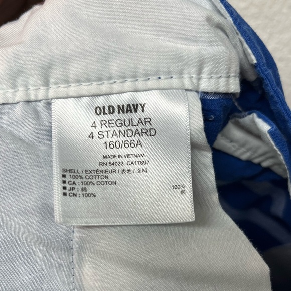 Old Navy Blue Striped Women's Shorts - Picture 4 of 4